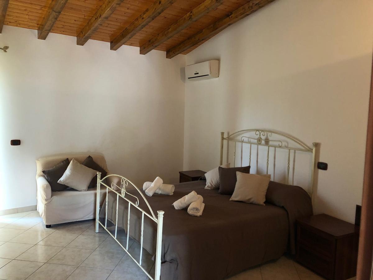 Casa Vacanze Alcantara Gaggi Luaran gambar