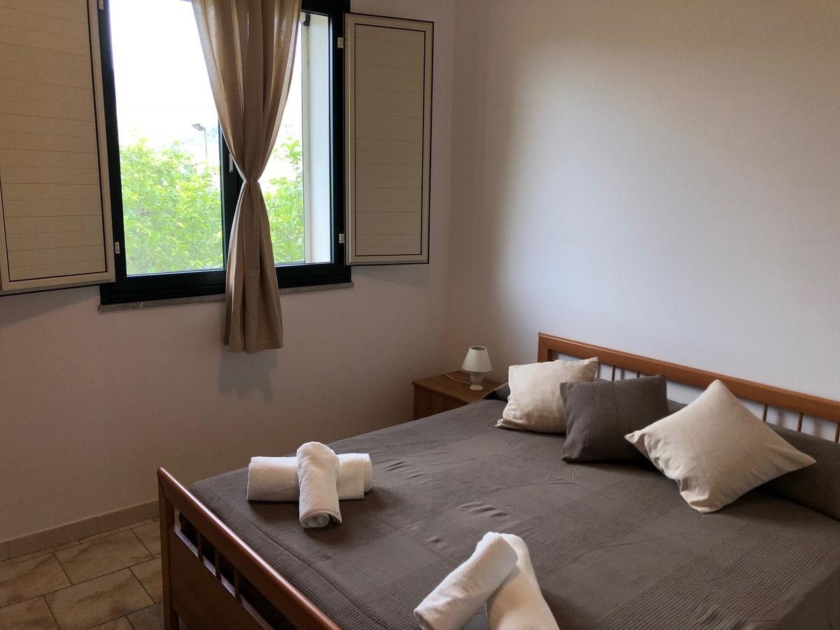 Casa Vacanze Alcantara Gaggi Luaran gambar