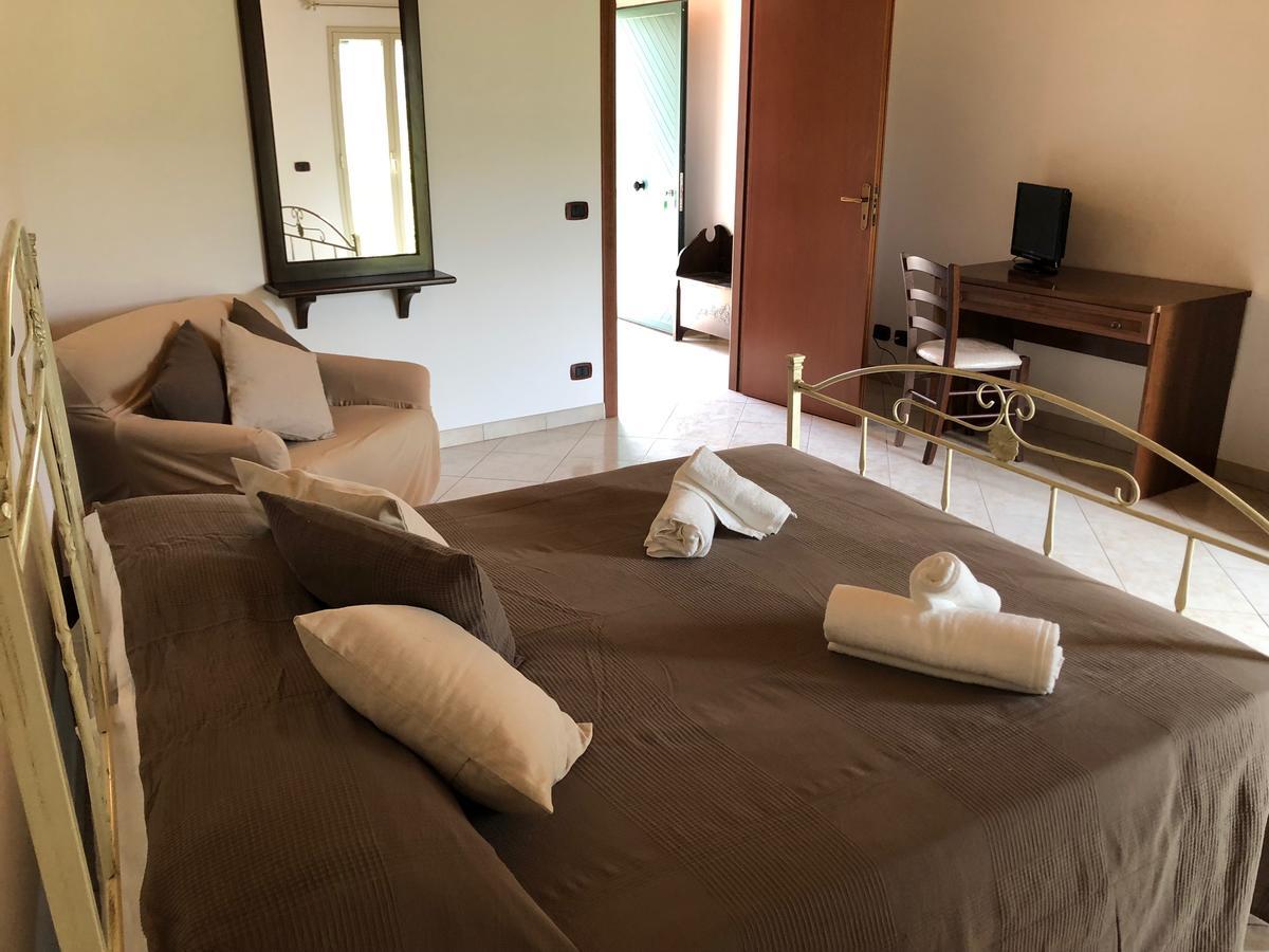 Casa Vacanze Alcantara Gaggi Luaran gambar